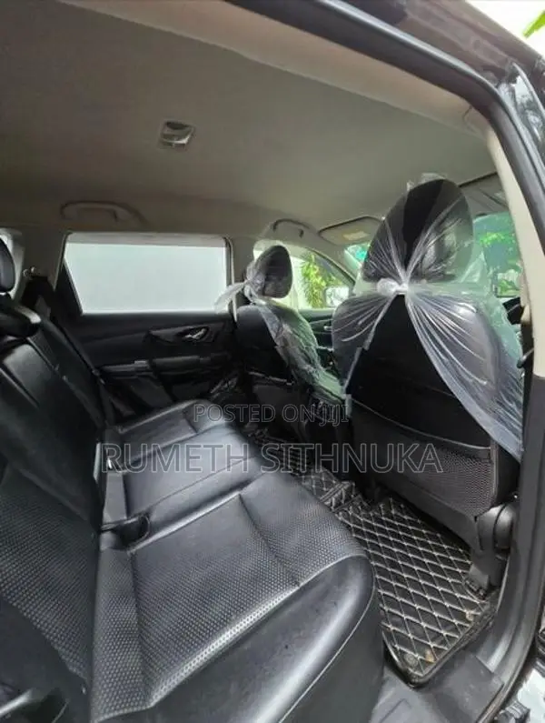 Nissan X-Trail 2015