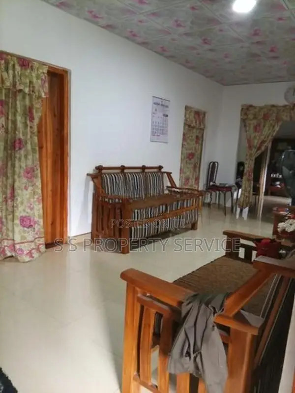 Gampola - Two houses for sale (SSPH-375)