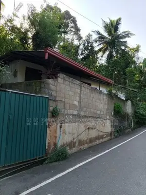 Gampola - Two houses for sale (SSPH-375)