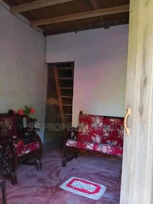 Gampola - Two houses for sale (SSPH-375)