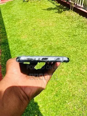 Samsung Galaxy S20 Ultra (Used)