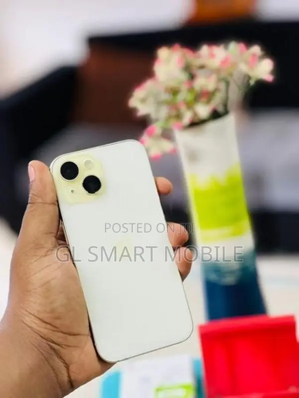 Apple iPhone 15 128GB (Used)