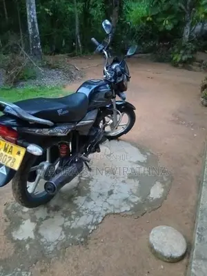Bajaj Platina 100 2011