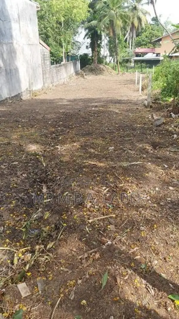 Residential Land for Sale at Thalawathugoda