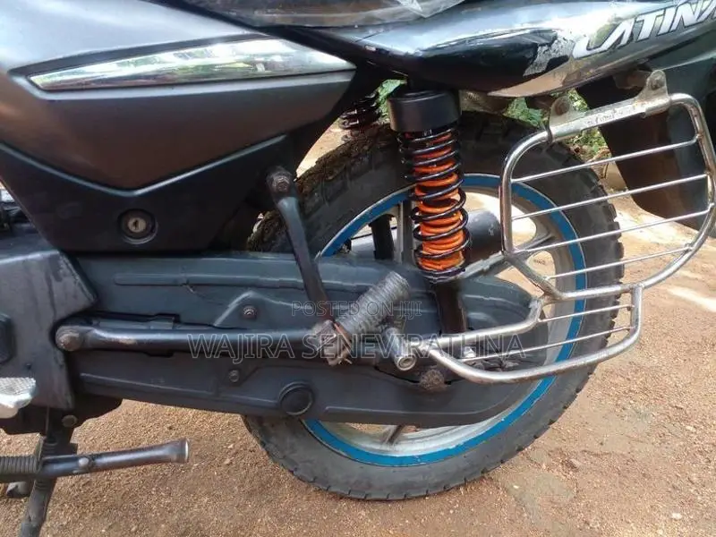 Bajaj Platina 100 2011