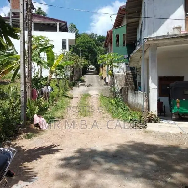 Residential Land for Sale at Thalawathugoda