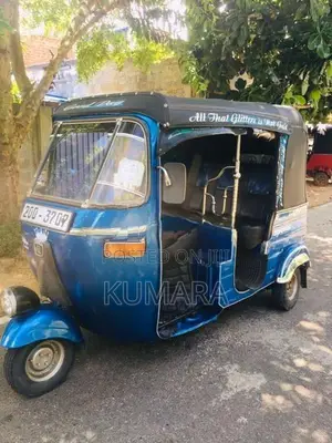 Bajaj RE 1985