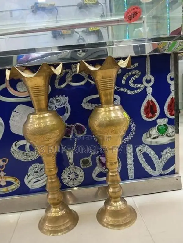 Brass Two Flower Vass