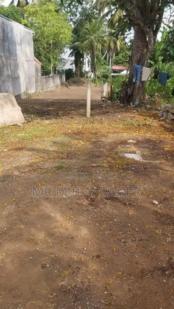 Residential Land for Sale at Thalawathugoda