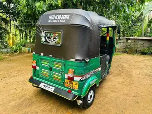 Bajaj RE 2010