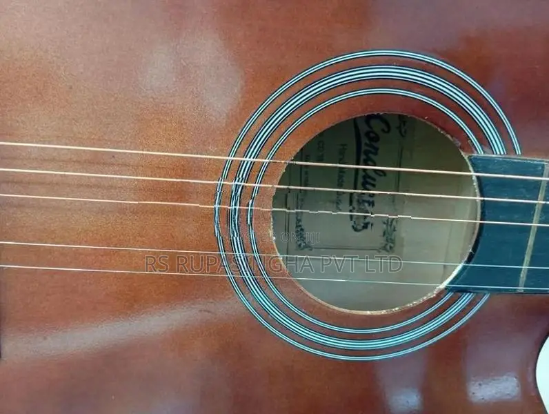 Conductor Box Guitar