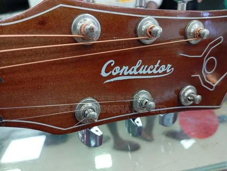 Conductor Box Guitar