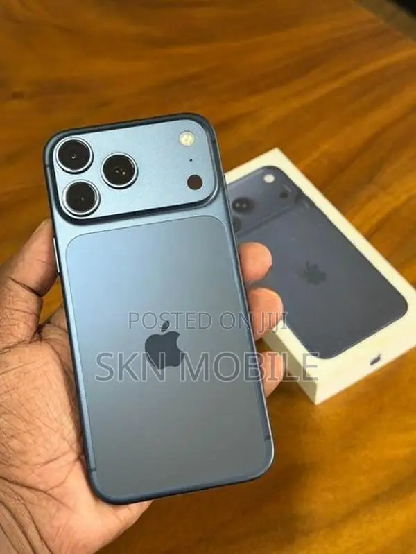 Apple iPhone 17 Pro Max 256GB (Used)