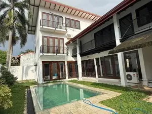 Luxury Modern House for Rent Kumaragewatte Road, Thalawathugoda