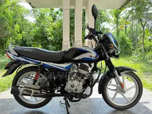 Bajaj CT100 ES 2025