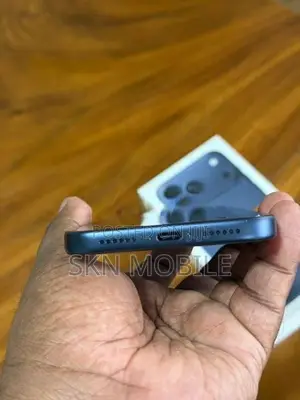 Apple iPhone 17 Pro Max 256GB (Used)