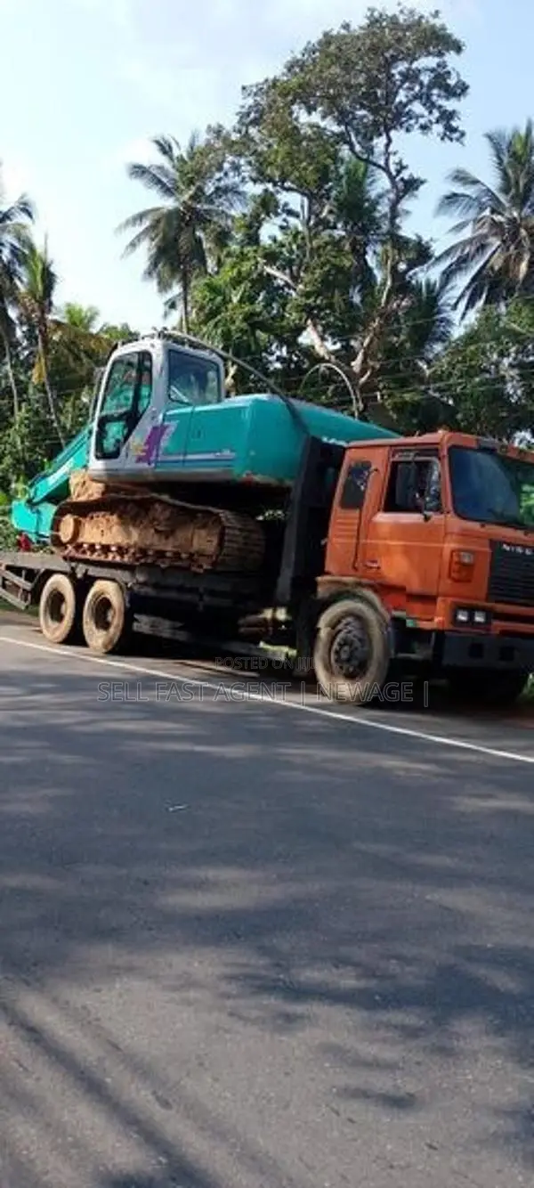 Nissan CWD53P 10Wheeler Lorry