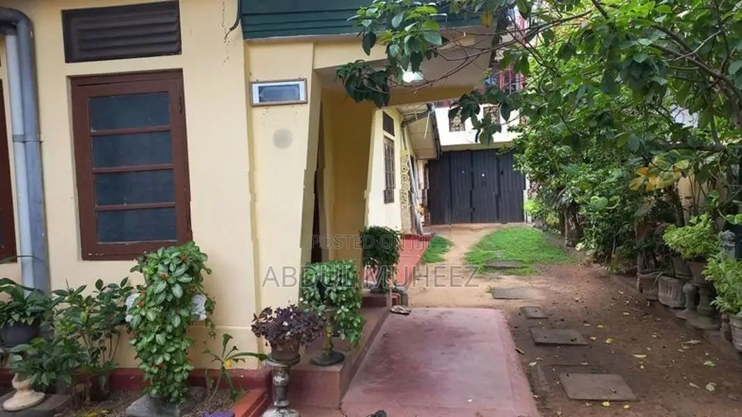 Land with House for Sale in Wattala