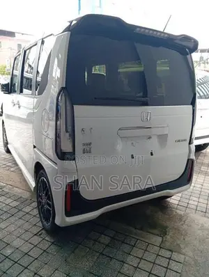 Honda N-Box custom 2025