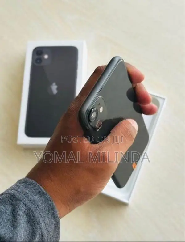 Apple iPhone 11 (Used)