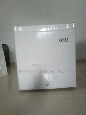 Sisil Mini Fridge