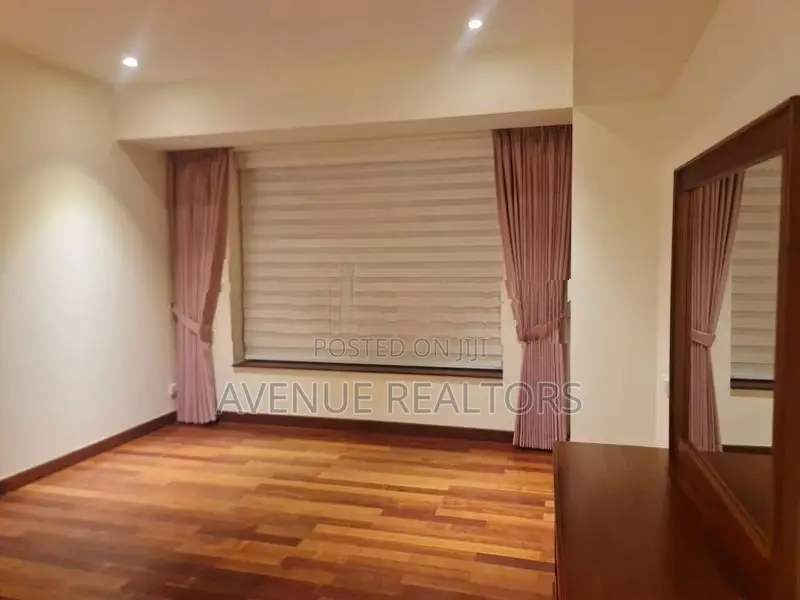 3BR Apartment for Sale at Cinnamon Life Colombo 2