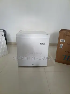 Sisil Mini Fridge
