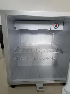 Sisil Mini Fridge