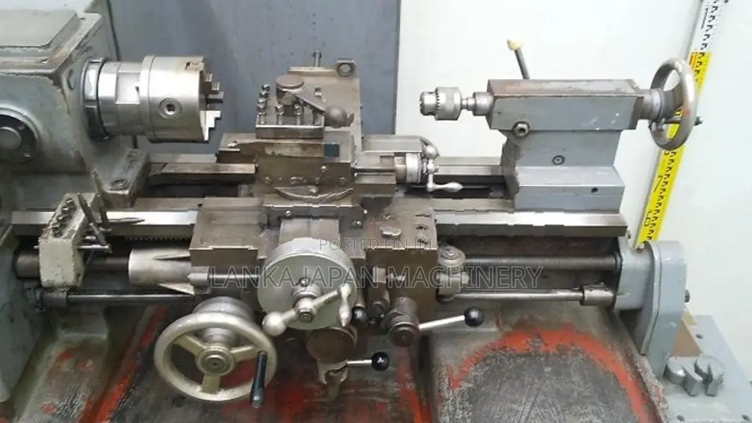 Small Lathe Machine