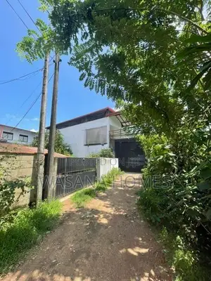 Well Built House for sale Pannipitiya