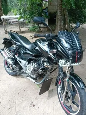 Bajaj Pulsar 150 2017