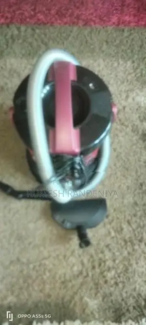 Vacuum Cleaner