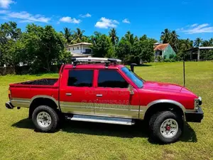 Nissan Dutsun 1983