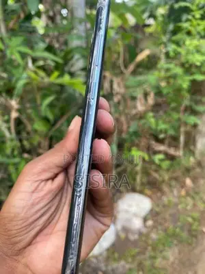 Samsung Galaxy S10 5G (Used)