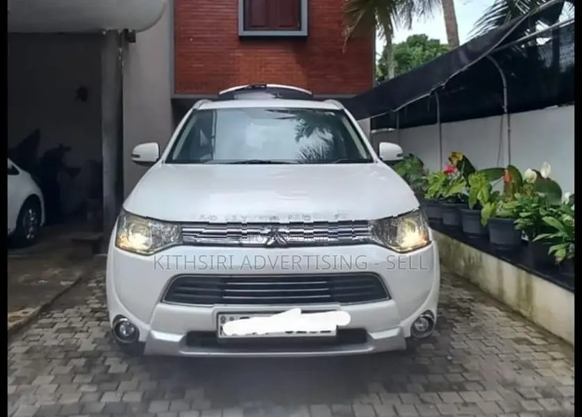 Mitsubishi Outlander 2015