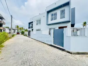Newly Built Spacious House in Dehiwala for Sale