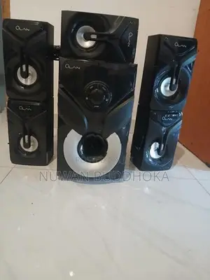 Olan Speaker Set