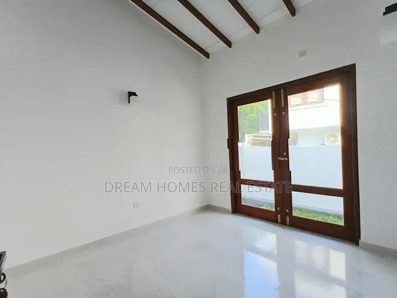 Modern Family Home for Sale in Piliyandala – Prime Location
