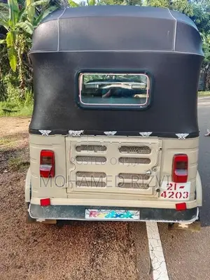 Bajaj RE Three Wheel 1990
