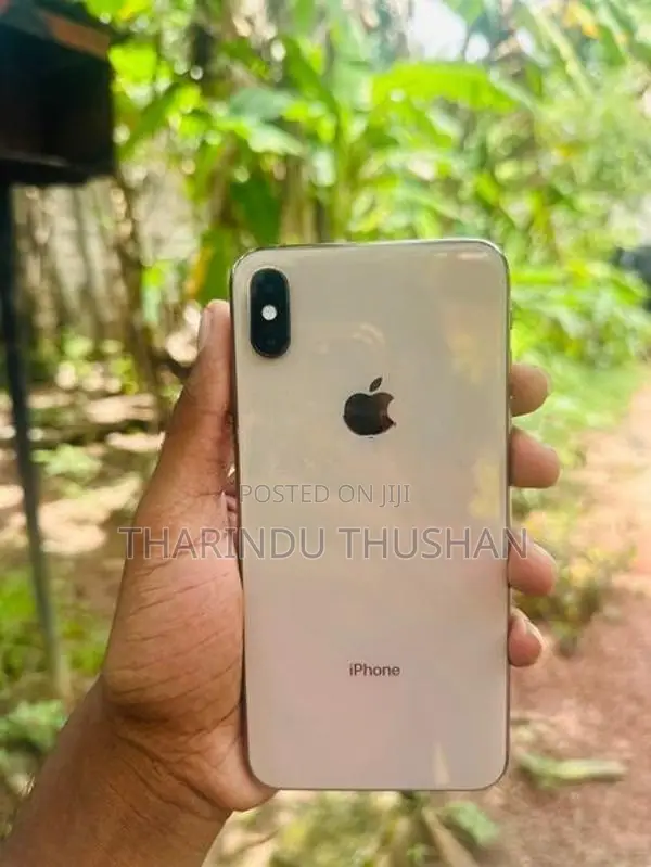 Apple iPhone XS Max (Used)