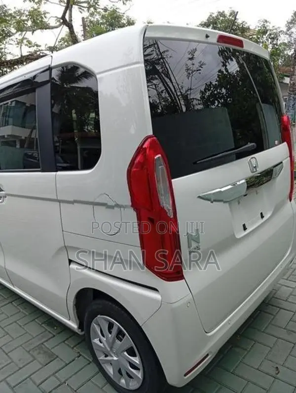 Honda N-Box G 2023