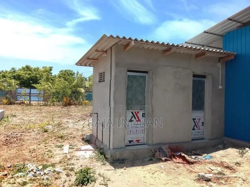 Shop Space with Land Navatkuli