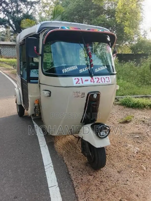 Bajaj RE Three Wheel 1990