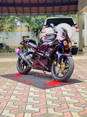 Honda CBR 250 2006