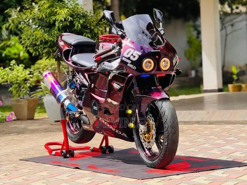 Honda CBR 250 2006