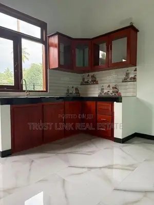Modern House for Sale in Ragama – [Ref No : H2590]