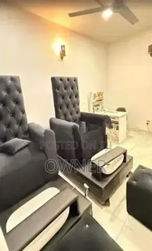 Fully Furnished Saloon for Rent in Kiribathgoda