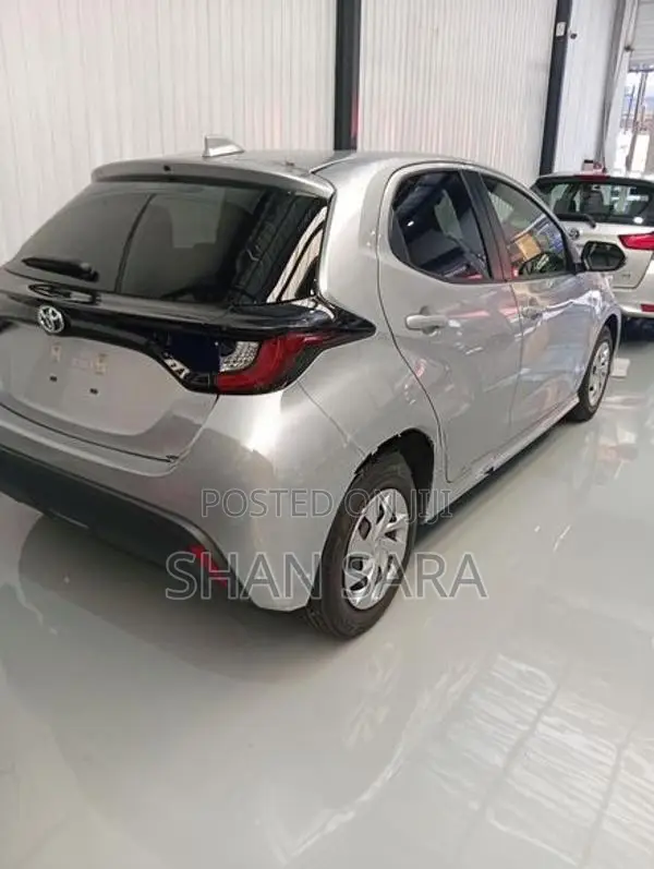 Toyota Yaris x limited 2023
