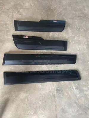Toyota Hilux Vigo Door Molding