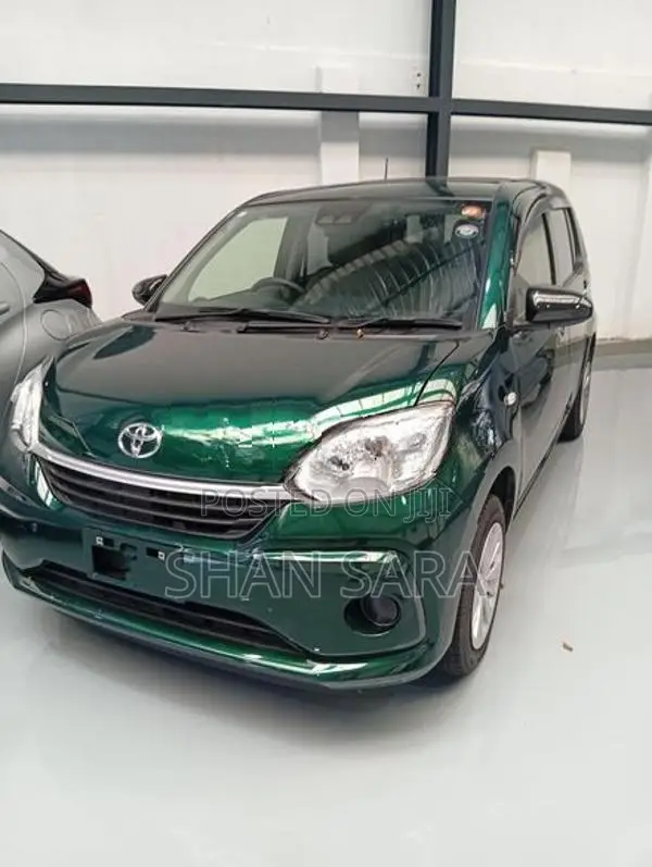 Toyota Passo X 2023